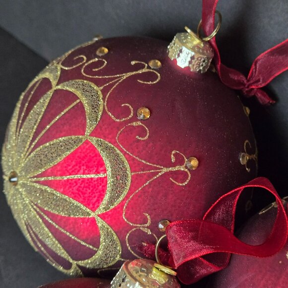 Frontgate Red Gold Flower Burst Glass Ornaments Set Of 4 Luxury Christmas 4–5" - Picture 5 of 10